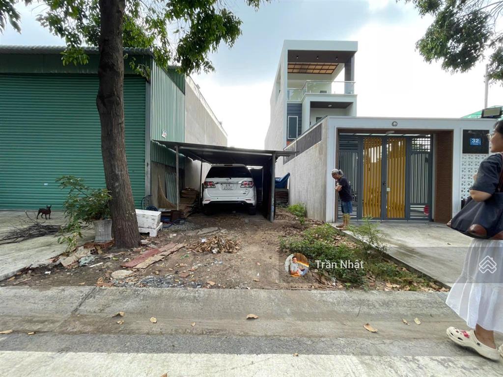 Chính chủ cần bán gấp lô đất mặt tiền đường số 63 khu tđc phú chánh c giá ngộp