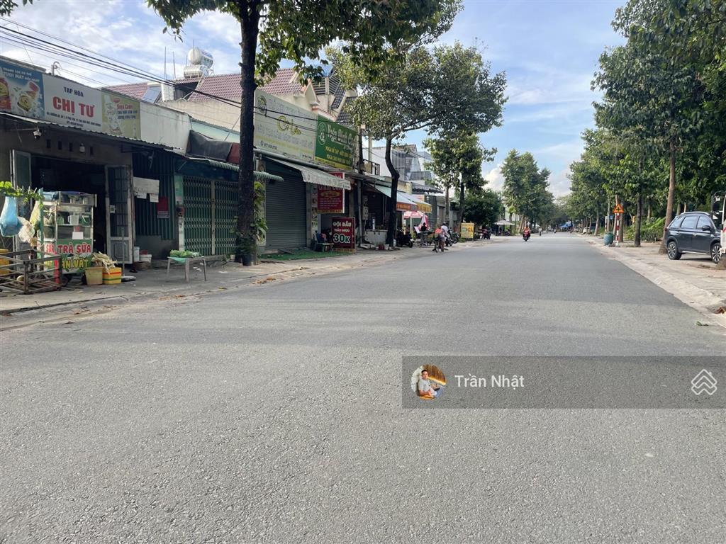 Chính chủ bán gấp lô đất mặt tiền kinh doanh buôn bán siêu đẹp tại đường d3 tđc phú mỹ  tp mới