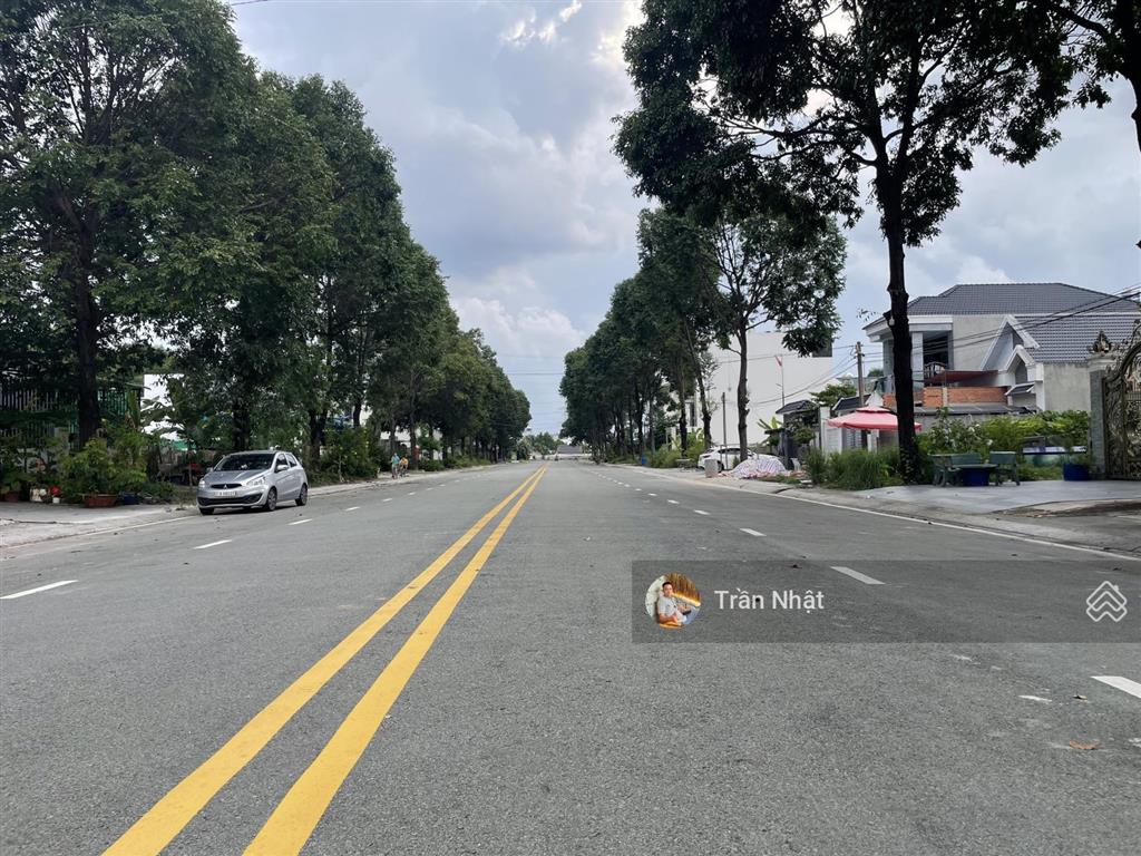Chính chủ gửi bán gấp lô đất mặt tiền đường phạm hùng khu tđc hòa lợi b giá tốt