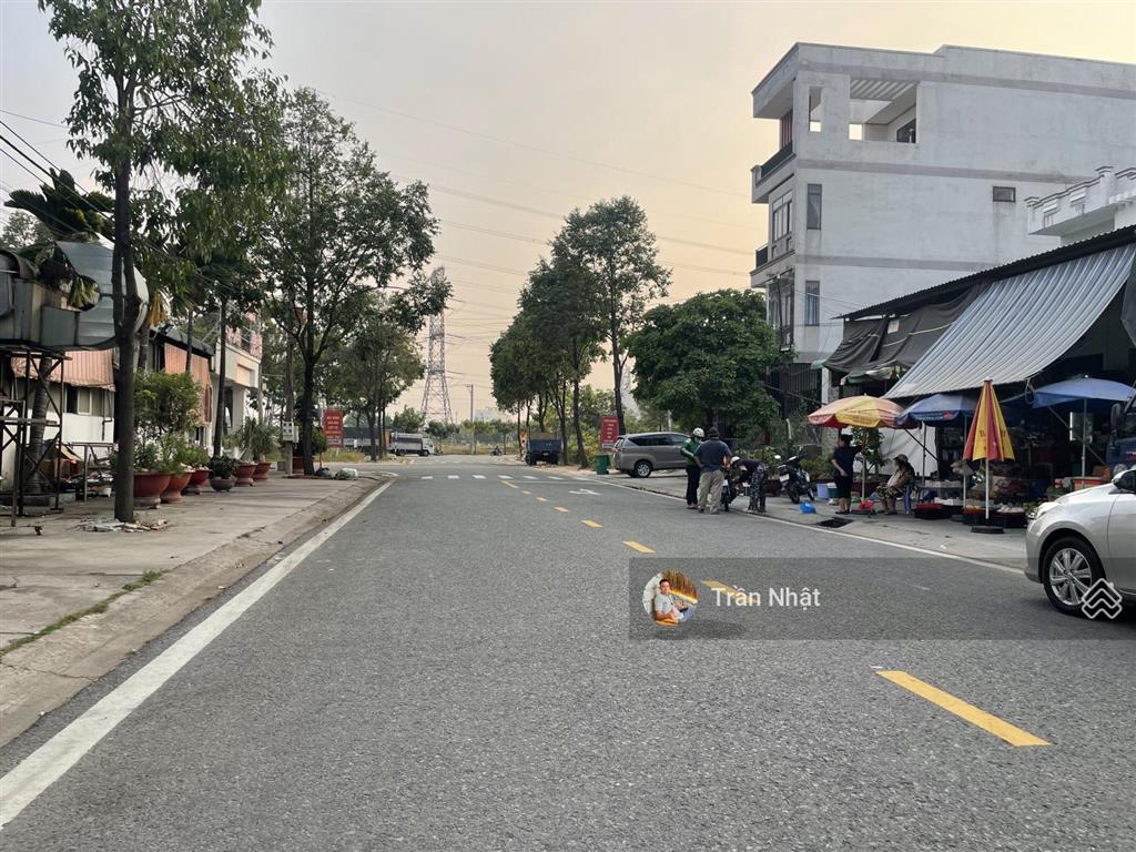 Chính chủ cần bán gấp lô đất mặt tiền đường db6 khu đô thị mới phú tân trung tâm tp mới giá tốt