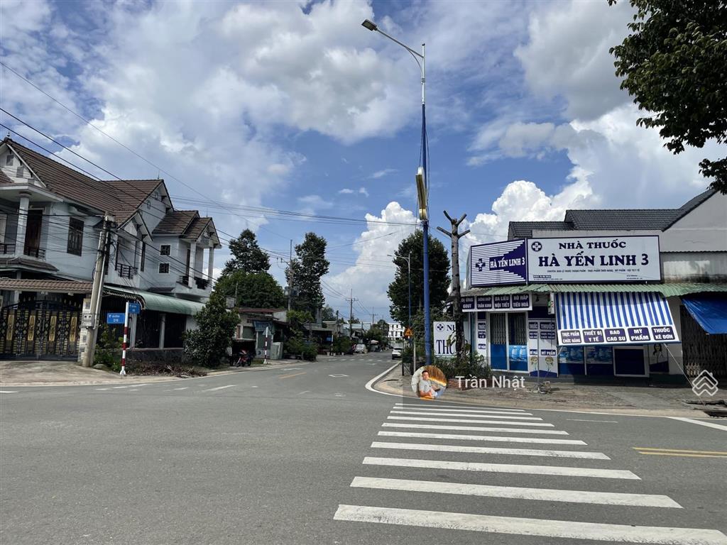 Chính chủ cần bán gấp lô góc 2 mặt tiền siêu đẹp tại trung tâm tp mới phường bình dương giá tốt