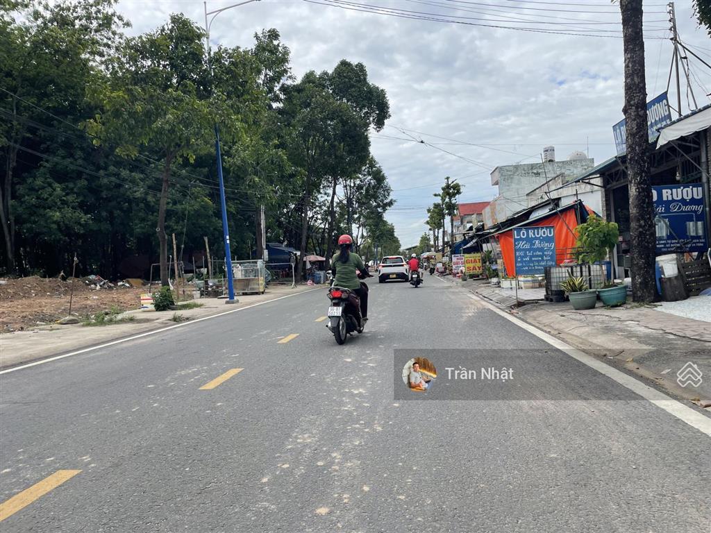 Bán gấp nhà phố thương mại, kinh doanh cực xum ngay chợ tại trung tâm tp mới bình dương giá đầu tư