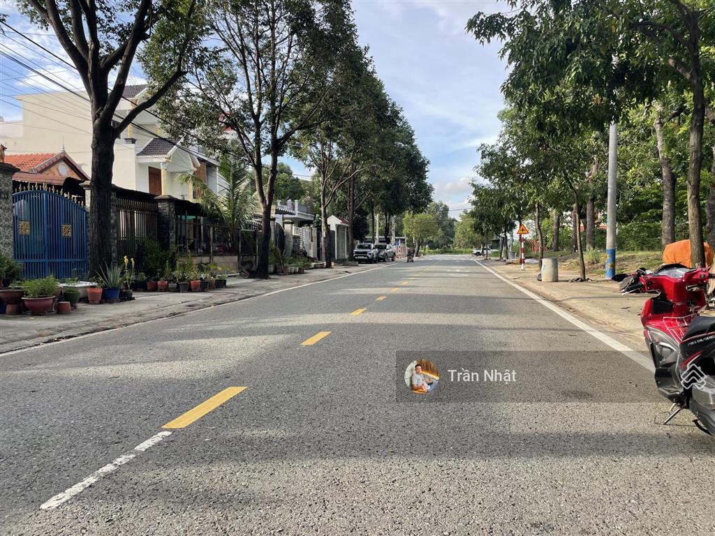 Chính chủ cần bán lô đất mặt tiền đường db9 tại khu đô thị mới phú tân giá tốt