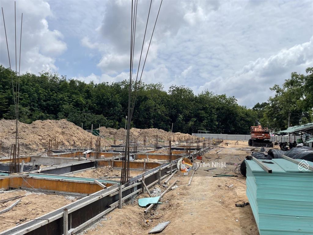 Siêu phẩm nhà phố kinh doanh, ngay chợ tại trung tâm tp mới bình dương giá f0 từ cđt becamex