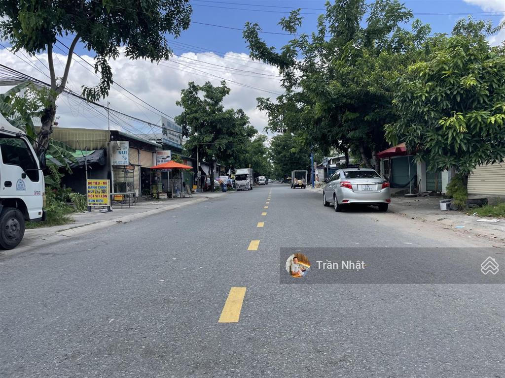Chính chủ cần bán gấp kho đang cho thu nhập 12tr/tháng mặt tiền đường d12 khu tđc phú mỹ giá tốt