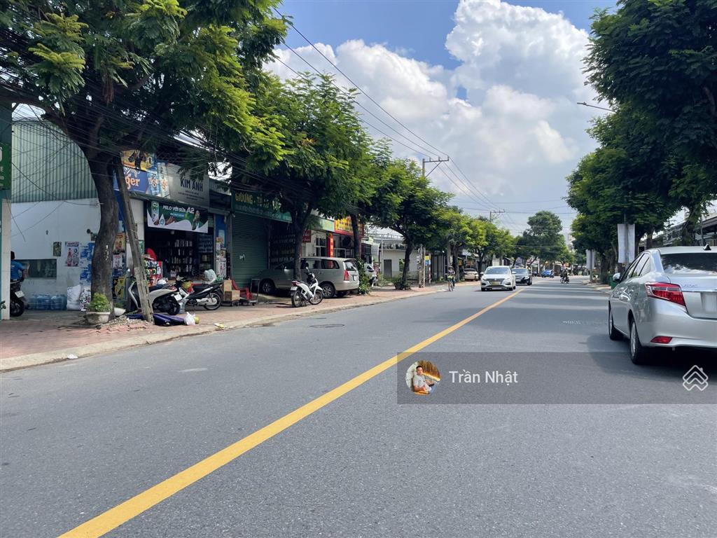 Chính chủ cần bán gấp căn nhà mới mặt tiền kinh doanh cực vip ngay chợ phú mỹ