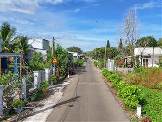 Bán 5m mặt tiền đường 27 gần ngã tư số 10, nghĩa thành, châu đức. vị trí cực đẹp.