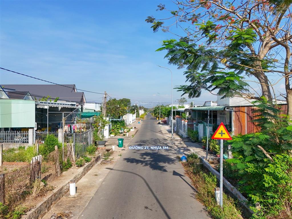 7.5m mặt tiền đường 27, ngã tư số 10, vị trí cực đẹp, xã nghĩa thành, châu đức