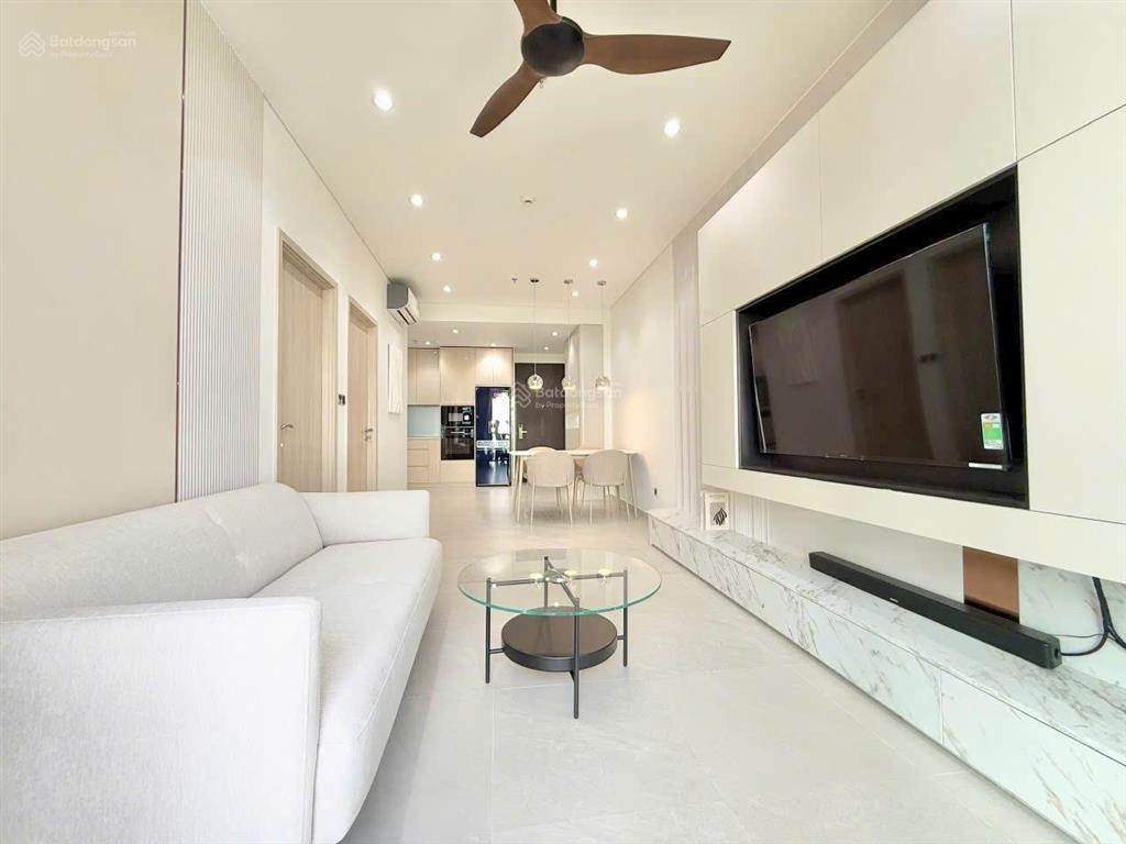 Bán căn hộ đẹp mới 100%, 2pn hưng phúc premier. chỉ xách vali vào ở ngay. tầng cao view thoáng.