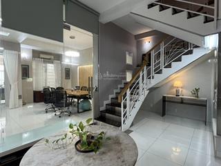 Cho thuê nhà phố mặt tiền huỳnh tấn phát, mặt tiền rộng, gần trường học, kinh doanh sầm uất.