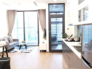 Cho thuê căn hộ 1 phòng ngủ đầy đủ nội thất tại vinhomes metropolis giá 22tr/tháng  0969 896 ***
