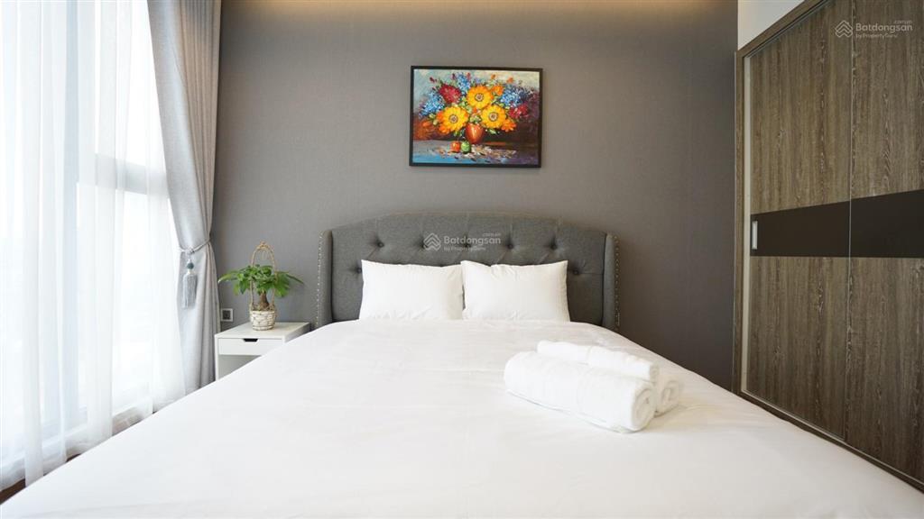 Cho thuê căn hộ 1 ngủ 1 khách đầy đủ đồ giá 13tr/tháng tại vinhomes green bay  0969 896 ***