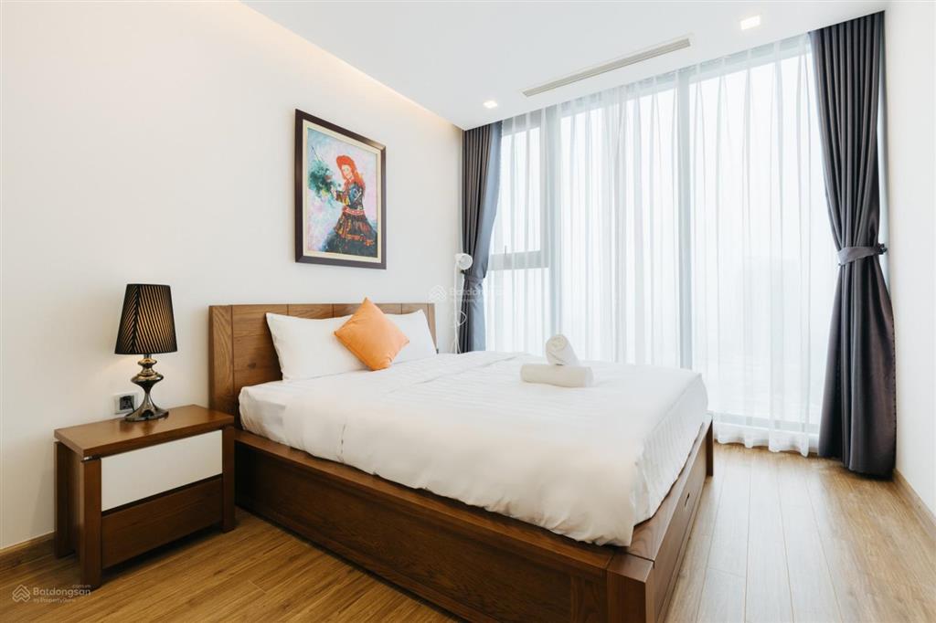 Cho thuê căn 100m2 3 ngủ đầy đủ đồ giá chỉ 33tr/tháng vinhomes metropolis  0969 896 ***