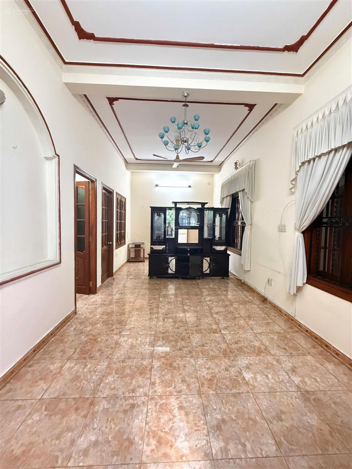 Bán nhà mặt tiền đường tản viên khu bàn cờ trung tâm tp nha trang | ngang 8m | 16,5 tỷ