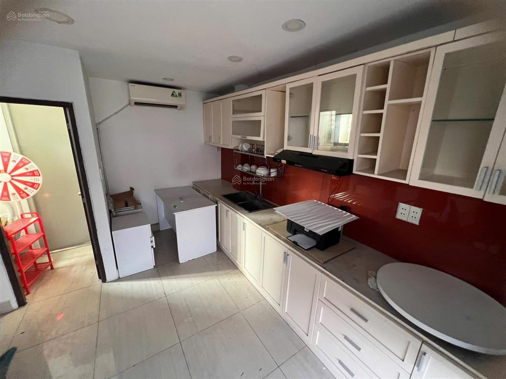 Bán nhanh nhà mặt tiền điện biên phủ chỉ 13,9 tỷ trung tâm quận 1