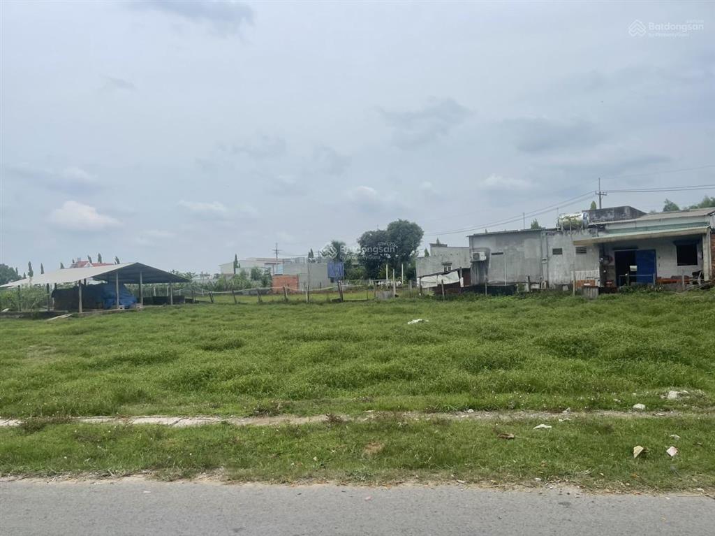 Đất full thổ cư. sổ hồng sẵn. tân thông hội