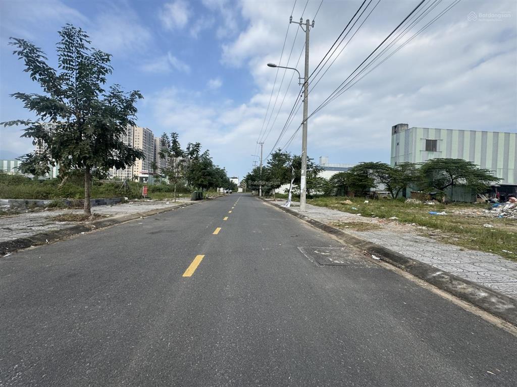 Bán đất lakeside đường 5,5 m giá 3.7 tỷ đường 7,5 m giá 4.650 tỷ,  0905 835 ***