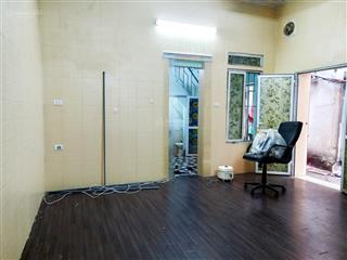 Cho thuê nhà riêng khu vực bạch mai sát bách  kinh  xây