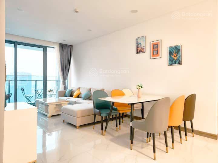 Bán siêu phẩm 02pn sunwah, tháp whitehouse (wh10) view trực diện sông  bitexco và toàn thành phố.