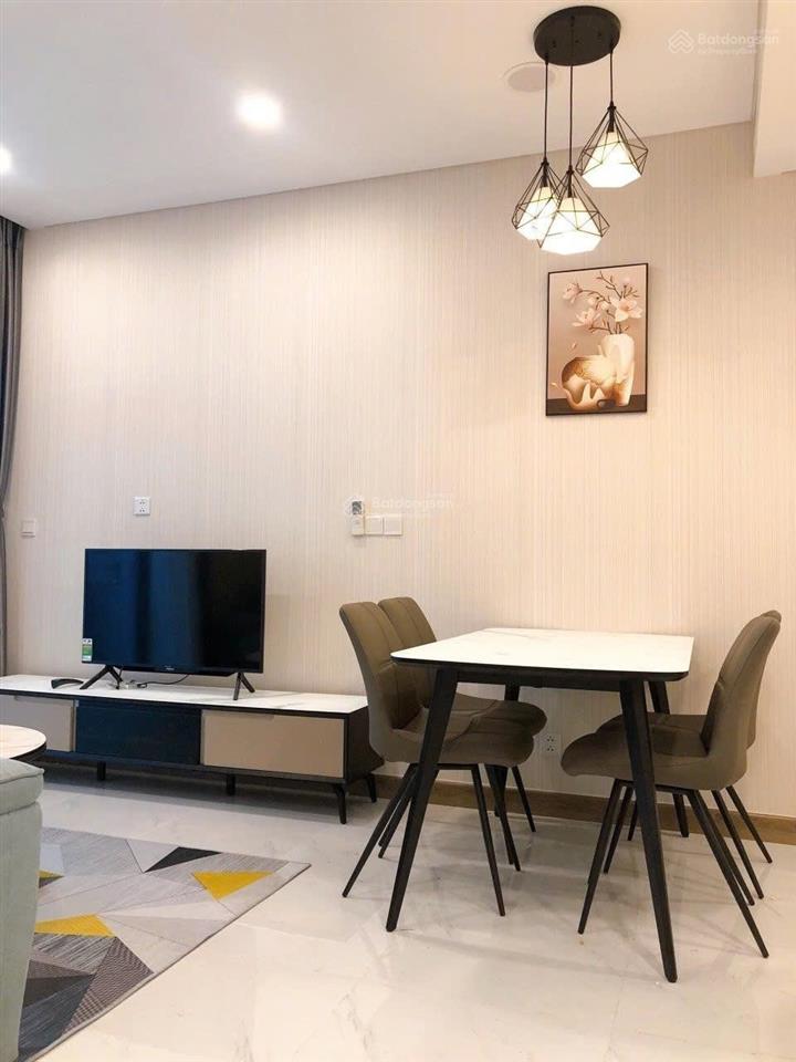 Bán căn 01 pn sunwah pearl  silver house (sh03), lầu đẹp  giá 8,5 tỷ. view sông và hồ bơi.