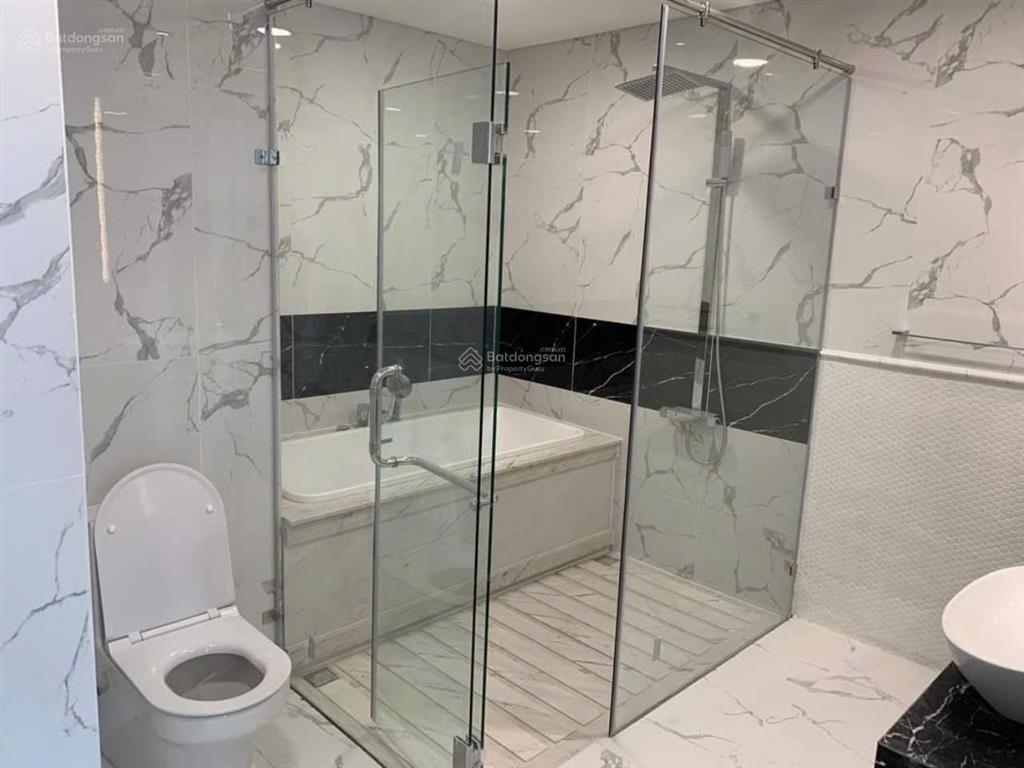 Bán căn 03pn giáp sông sunwah pearl, view sông  bán đảo thủ thiêm  thoáng đẹp. gía tốt nhất da
