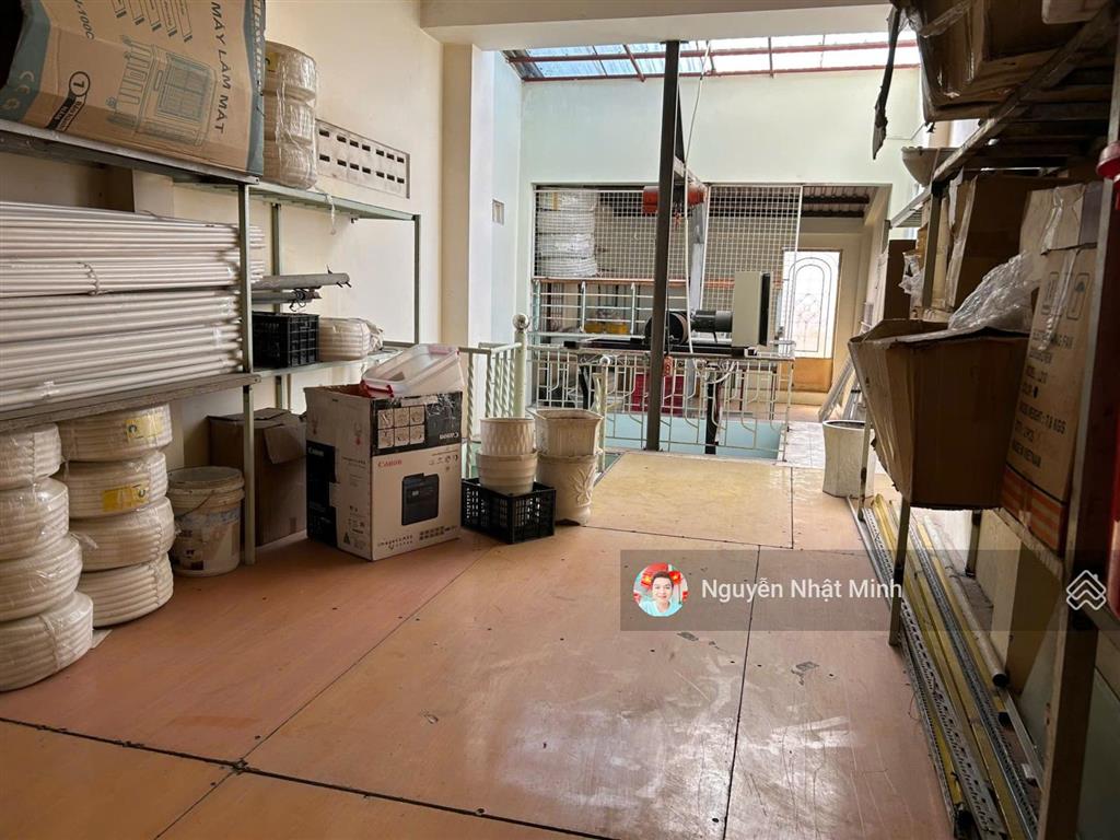 Bán nhà sát chợ phan thiết  mặt tiền nguyễn huệ  nở hậu