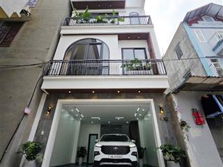 Bán nhà cổ linh thạch bàn 45 m 6tầng ôtô 5 chỗ vào , full nội thất chỉ 11,8 tỷ ctl