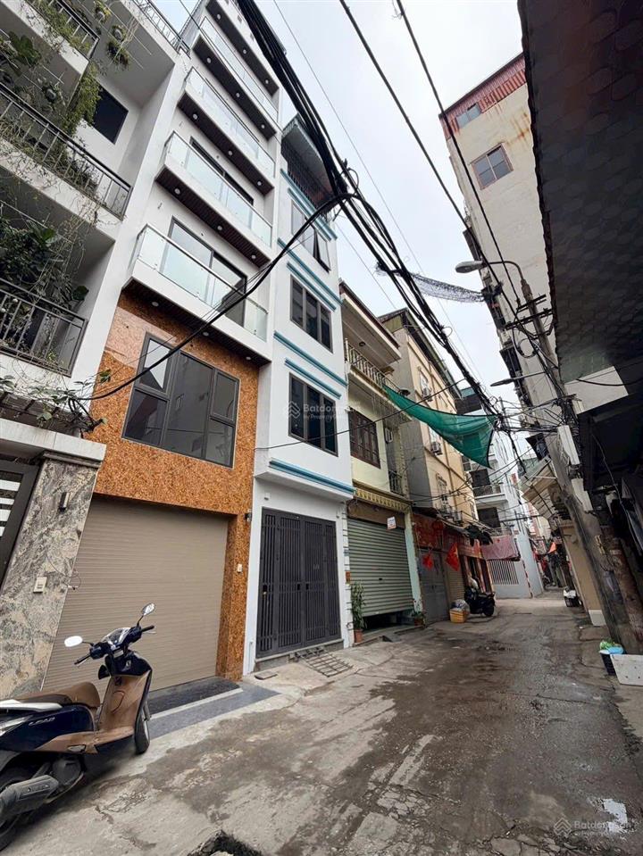 Bán nhà mặt đường kinh doanh tốt tại thạch bàn 40m2 7tầng thang máy chỉ 13,5 tỷ ctl thiện chí