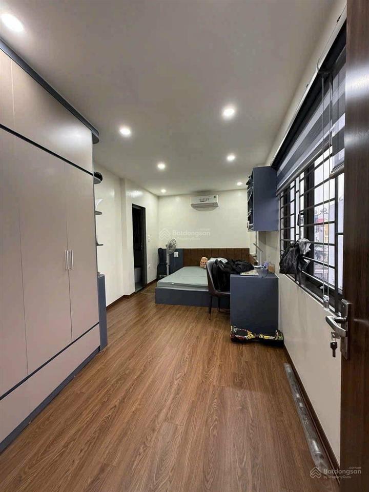 Bán nhà thạch bàn dân xây ở 35m2 5 tầng 3 ngủ full nội thất như hình giá 6,5 tỷ ctl