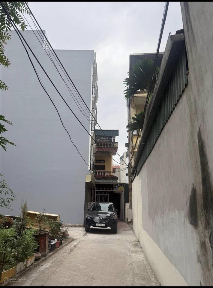 Bán nhà thạch bàn 39m 5tầng 2thoáng6 ngủ ô tô tải đỗ cửa,20m ra oto tránh kinh doanh