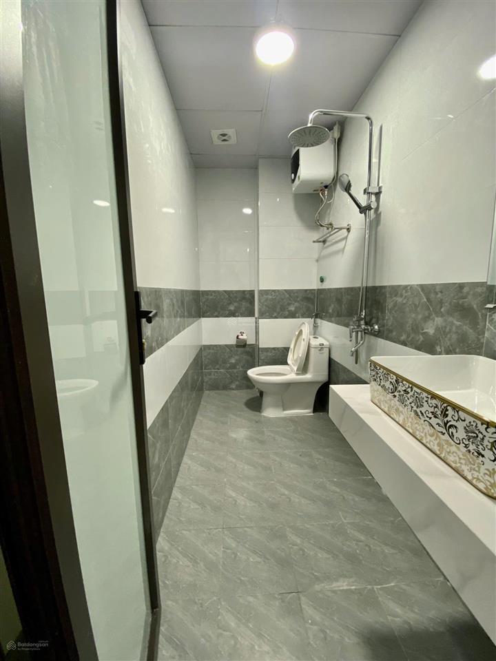 Bán nhà cổ linh thạch bàn 31m2 5t ngõ rộng  ôtô đỗ cổng  nhà mới tinh bán nhanh 7 tỷ. ảnh thật