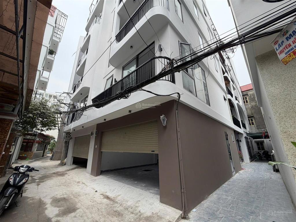 Bán nhà cổ linhthạch bàn long biên 50m 6t thang máy 7 chỗ vào nhà đi thông. bán nhanh 10,5 tỷ ctl