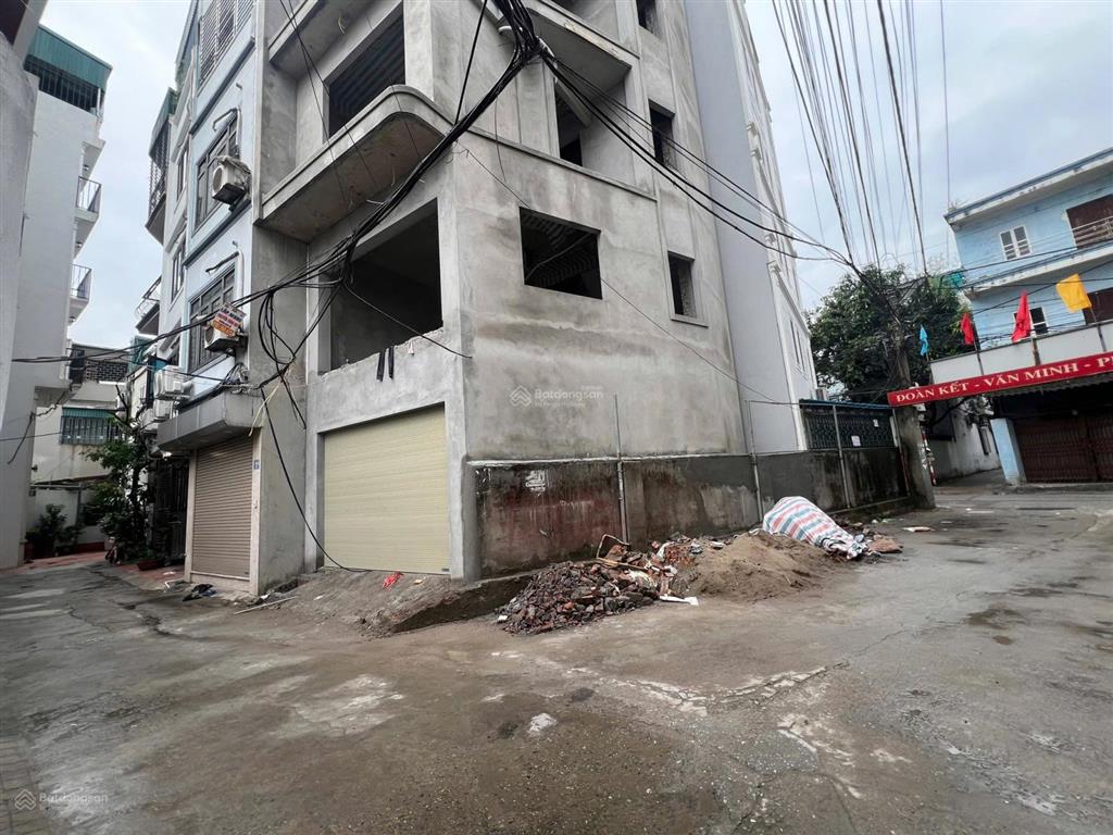 Bán nhà thạch bàn xây độc lập 1 căn 42m², 6 tầng ô tô tải vào nhà, ngõ nông thông thoáng hơn 11 tỷ