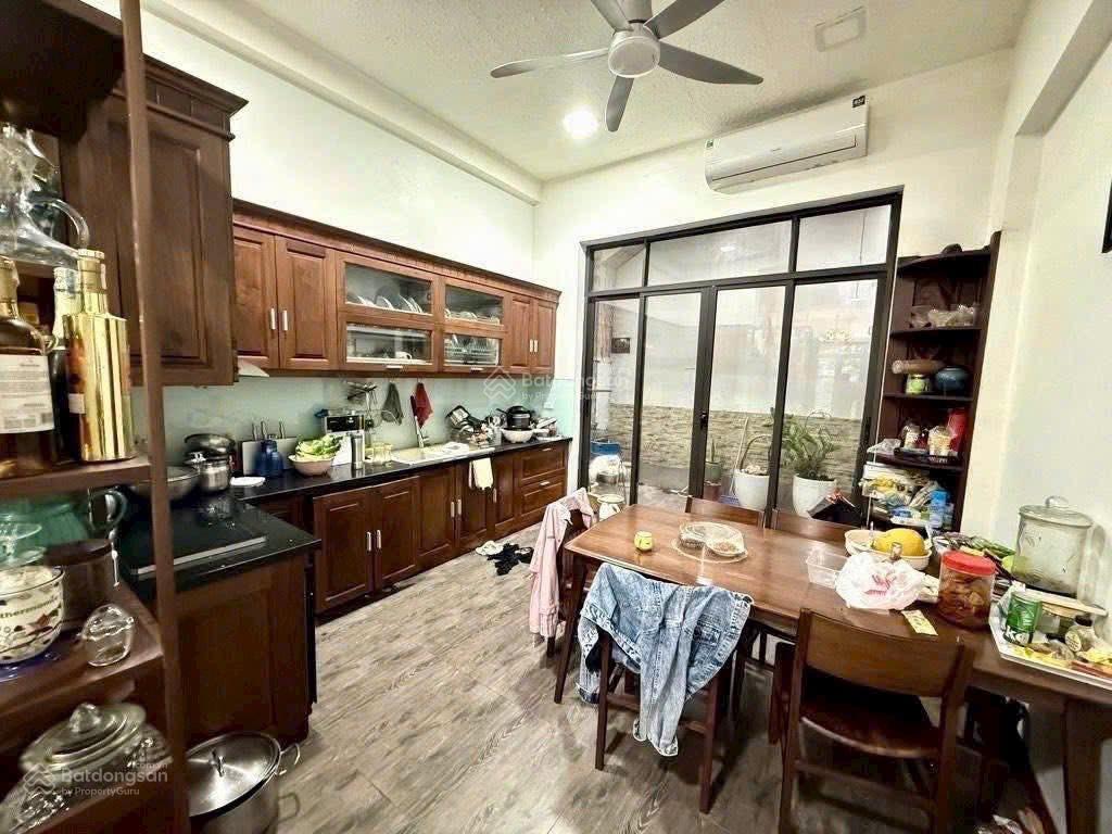 Bán nhà dân thạch bàncổ linh 75m 4 tầng ngõ 5m kinh doanh ~ 12 tỷ tl thiện chí