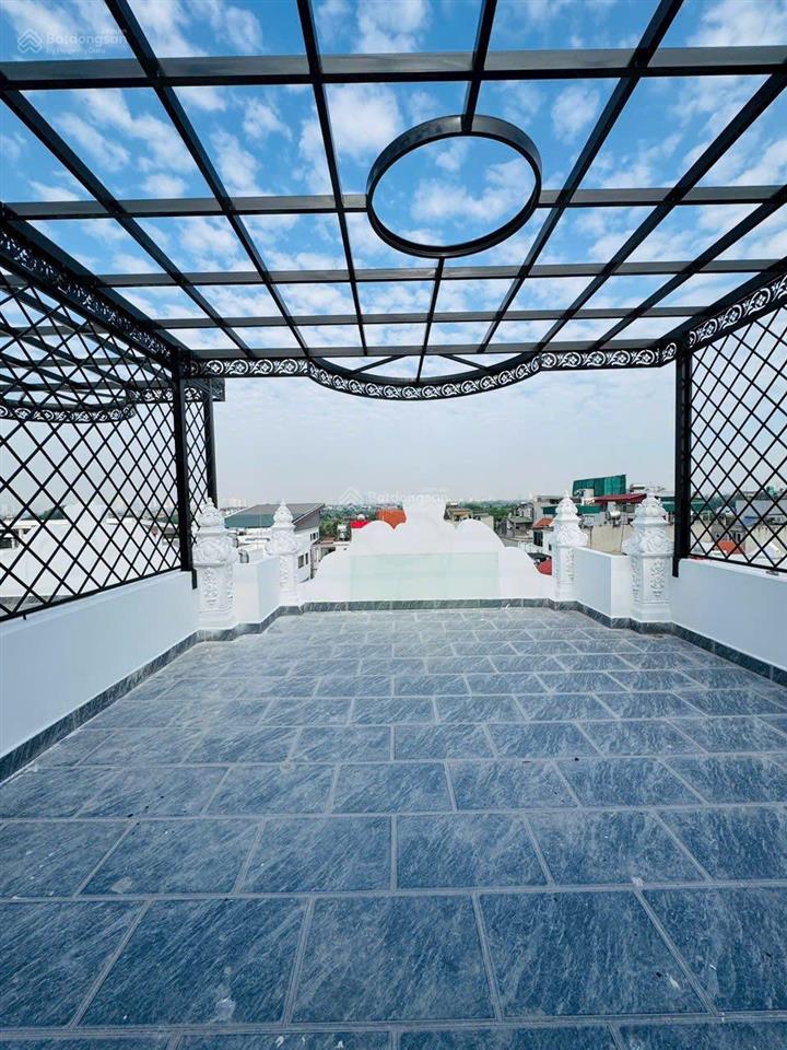 Chính chủ đáo hạn bán nhanh thạch bàn cổ linh 46m 6 tầng thang máy  8,6 tỷ mới tinh