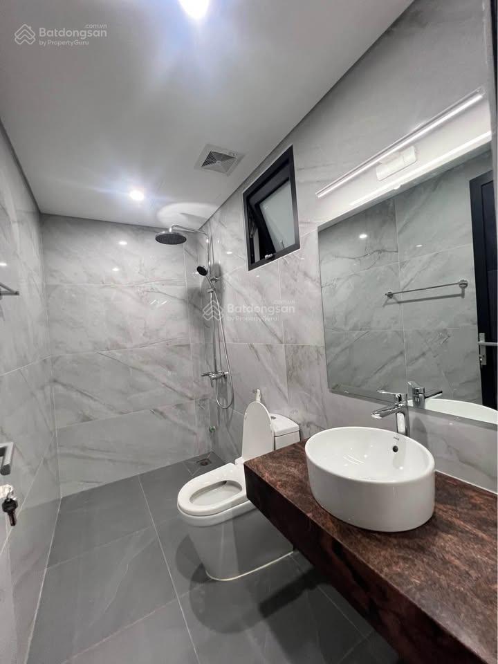 Bán nhà ngọc thụy đường 5m trải nhựa 50m 6t thang máy ~ 16 tỷ tl sâu, k quy hoạch, sổ đỏ sẵn