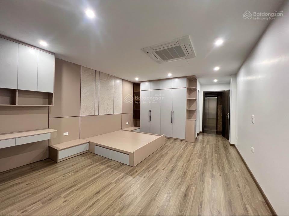 Bán nhà ngọc thụy đường 5m trải nhựa 50m 6t thang máy ~ 16 tỷ tl sâu, k quy hoạch, sổ đỏ sẵn