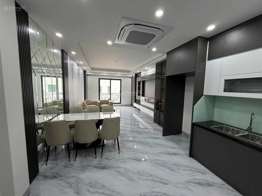 Hạ sâu giá nào cũng bán nhà long biên 200m lên cầu vĩnh tuy 55m 6t thang máy 7 chỗ vào ~14tỷ