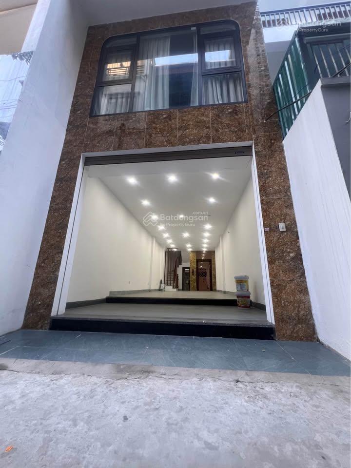 Bán nhà mặt phố sài đồng 56m 7t thang máy, ngõ thông 20m ra sân đỗ để xe ô tô, giá nhỉnh 9 tỷ tl