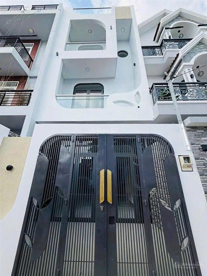 Bán nhà 1 trệt 2 lầu mới đẹp ngay vinhomes sát bên vđ3 . 5,7 tỷ