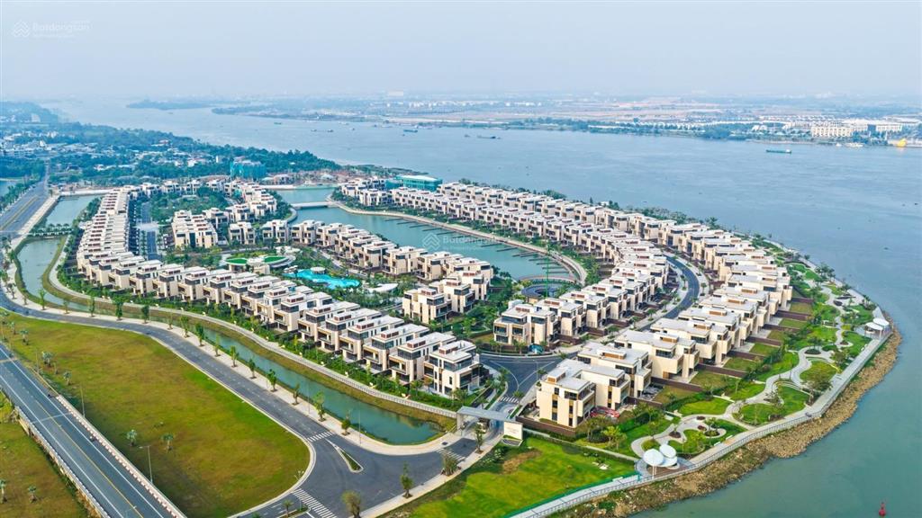 Bán gấp lô đất đẹp mt 4a tđc phước thiện . ngay cổng vinhomes gần vđ3