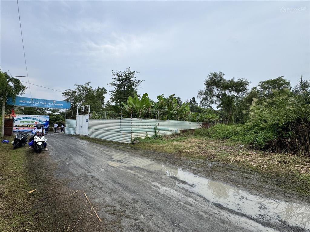 Bán gấp lô đất vườn hẻm 100 đường long phước  cách vinhomes 2km. 7,5 tỷ (780m2)