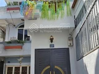 4,25 tỷ nhà hẻm cách hxh 1 căn 3,5 x 8,5 ( nở hậu ) shr nhà mới ở liền