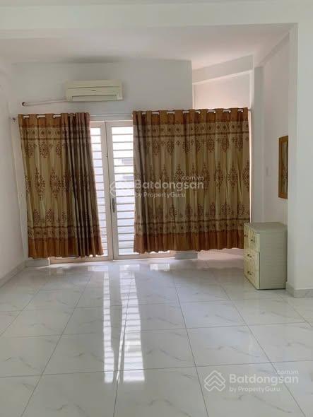 6,8 tỷ nhà hẻm p4q8 4,2 x 9,6 (nở hậu 5,5) trệt 2 lầu đúc btct