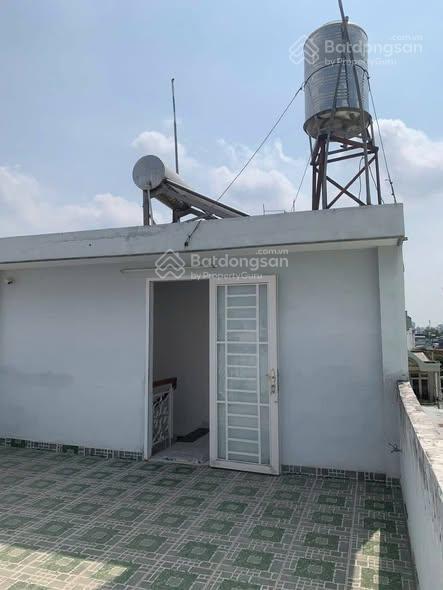 6,8 tỷ nhà hẻm p4q8 4,2 x 9,6 (nở hậu 5,5) trệt 2 lầu đúc btct