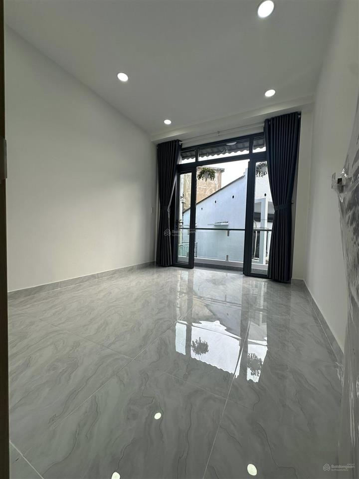 4,48 tỷ còn tl nhà mới ở ngay 3,2 x 9m (nở hậu) shr hoàn công đầy đủ