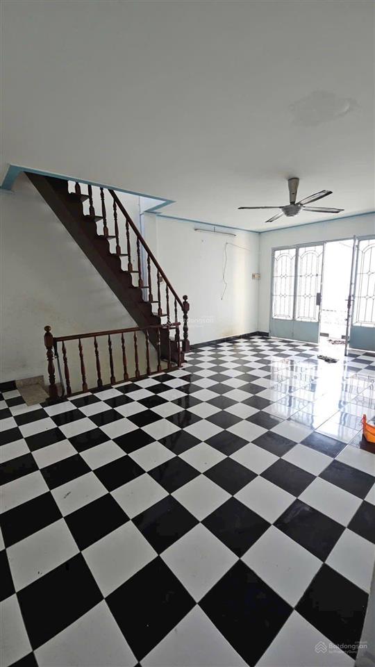 4,98 tỷ nhà 2 tầng đúc btct nguyễn duy p9q8 5,2 x 7,5 shr