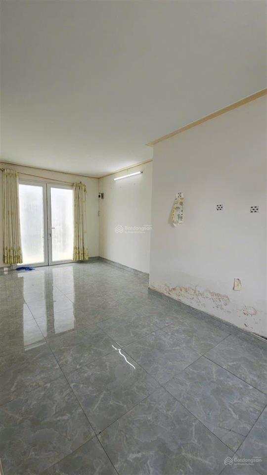 4,98 tỷ nhà 2 tầng đúc btct nguyễn duy p9q8 5,2 x 7,5 shr