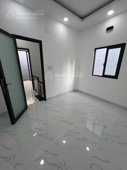 3,28 tỷ còn tl nhà mới ở liền 4x9 ( 1 lầu ) sổ hồng riêng khu trung tâm p3q8