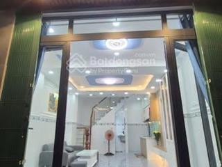 4,89 tỷ nhà mới ở liền ba đình p10q8 4,2 x 8 ( nở hậu ) 40mv đất kdc hiện hữu